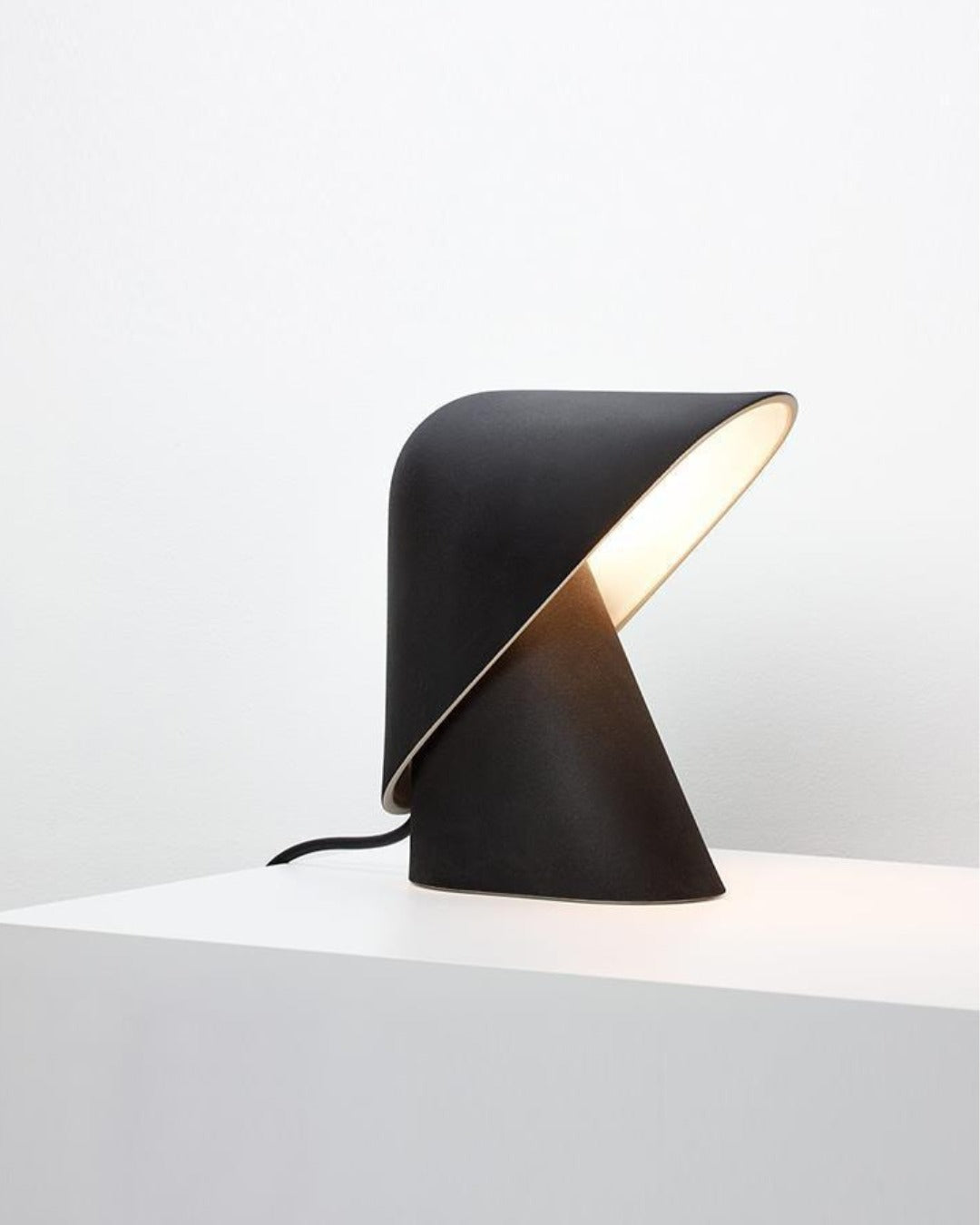 Tupi Lamp