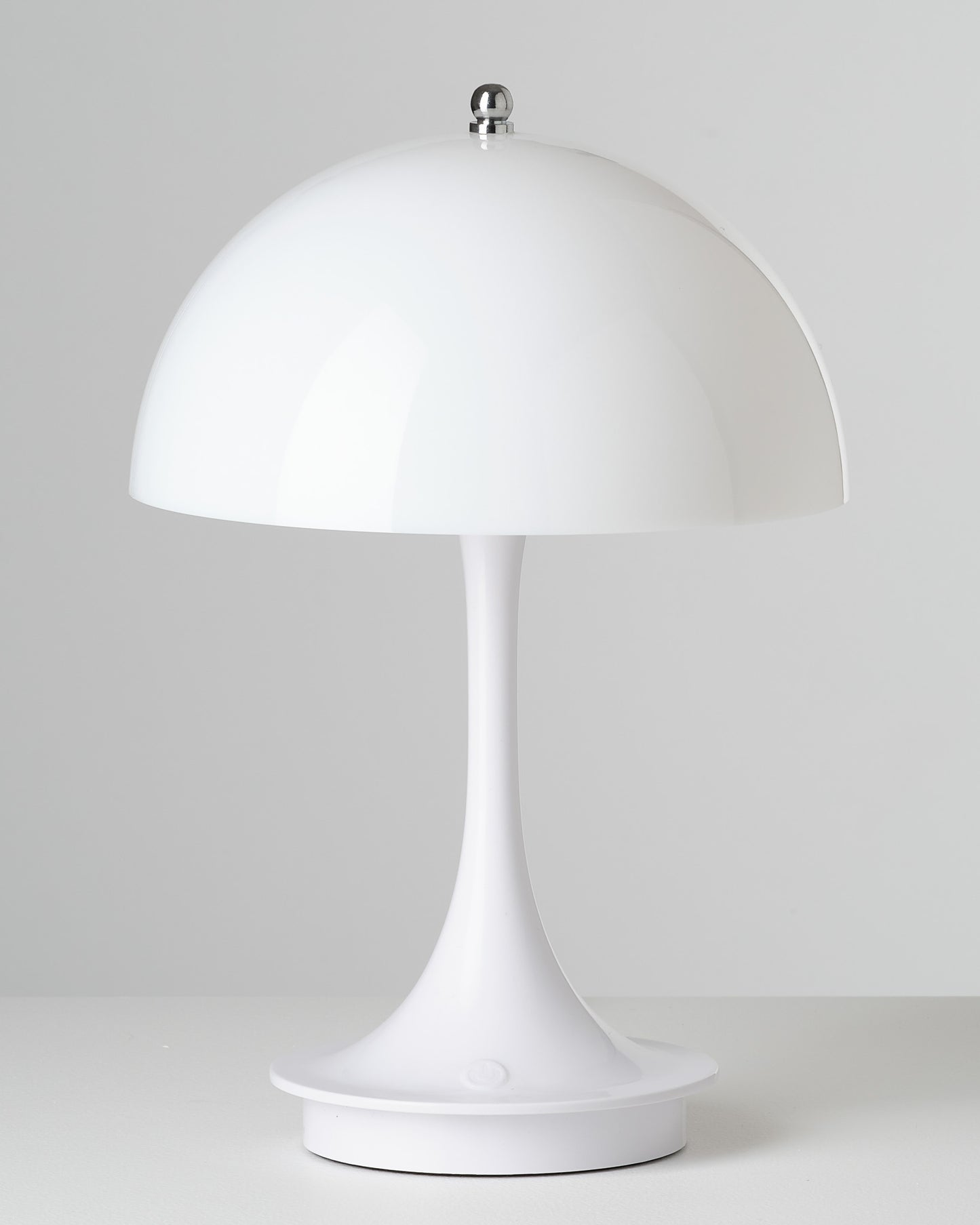 Irena Lamp