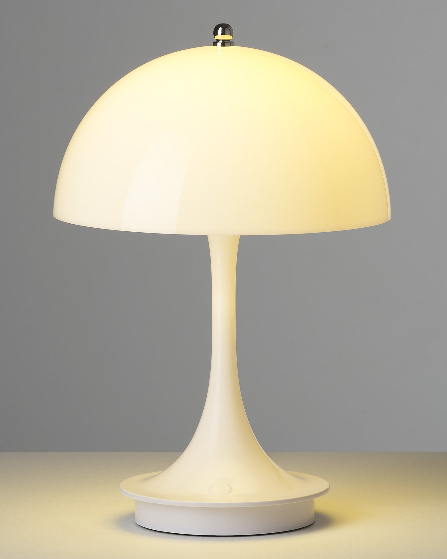 Irena Lamp
