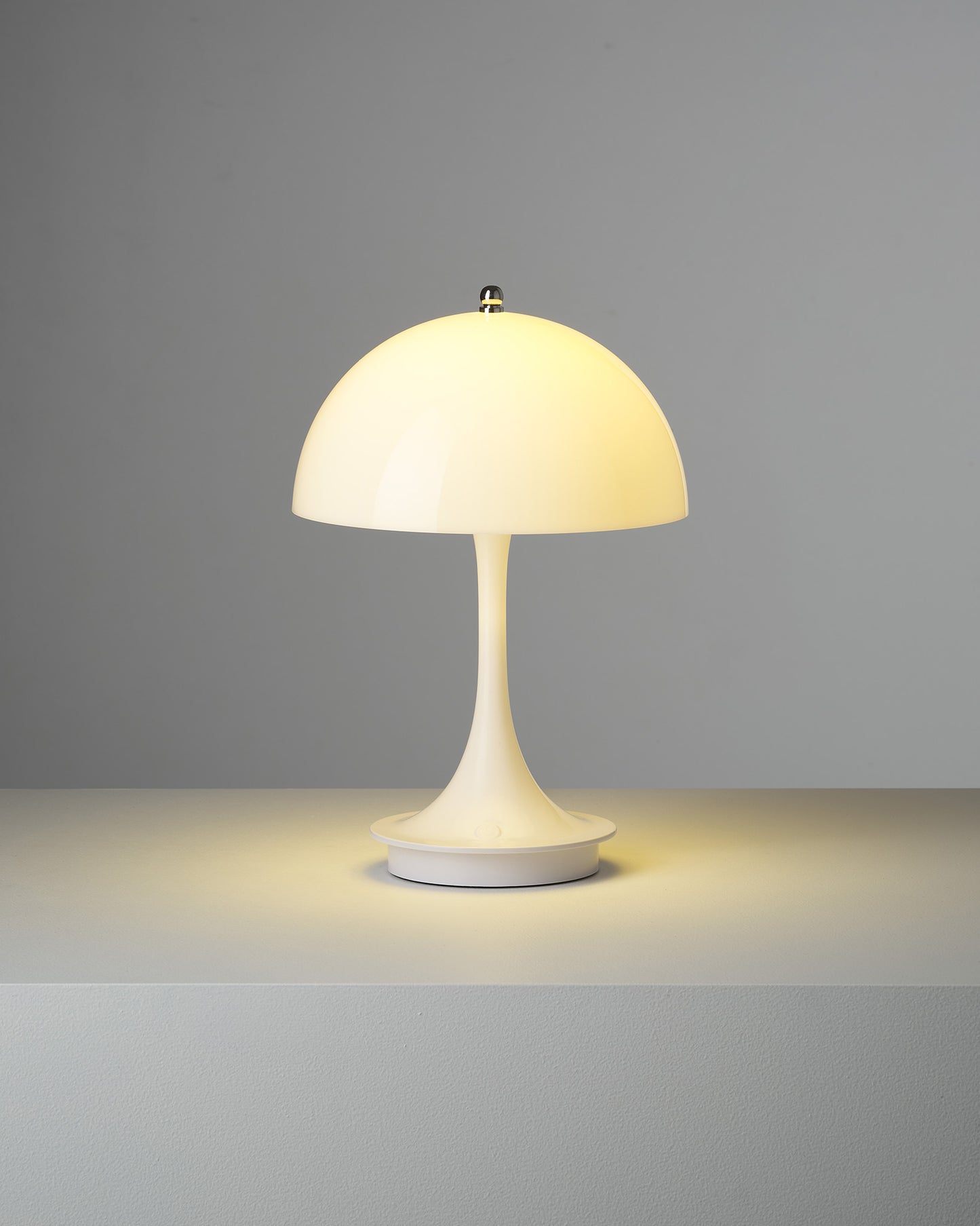 Irena Lamp